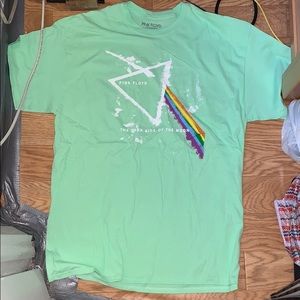 Green Pink Floyd t shirt
